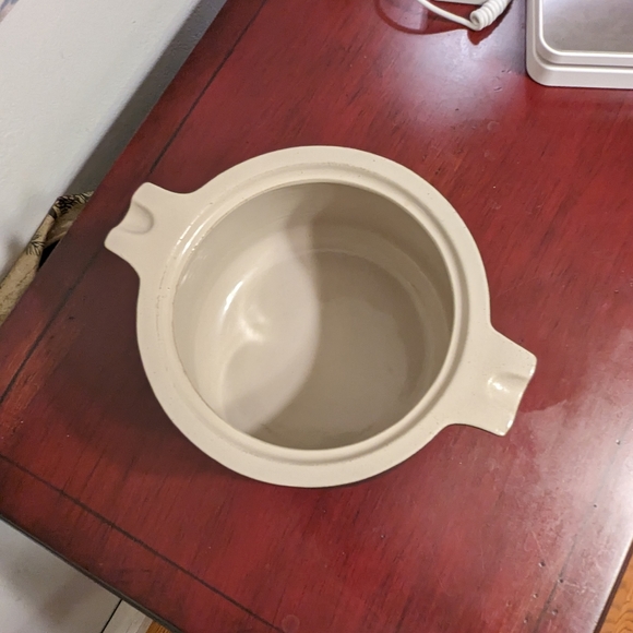 Franciscan Clay Handmade Pot Glazed Handles Large 64 Oz Made in France Black - Picture 7 of 11